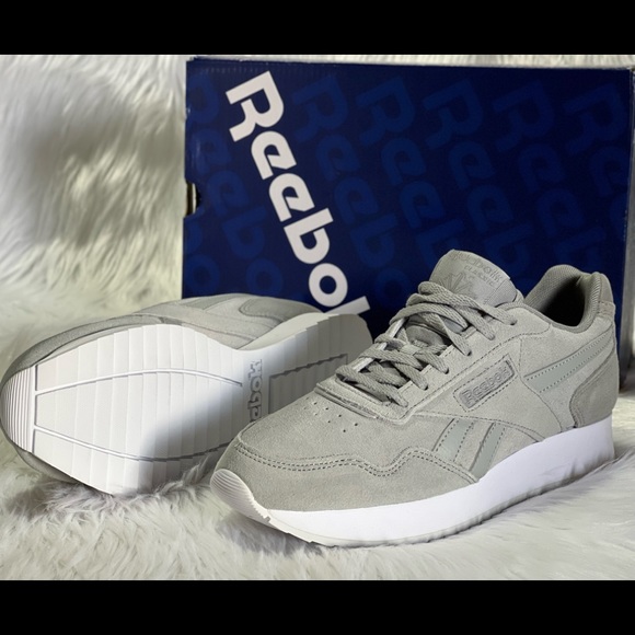 Reebok Shoes - New Reebok women's classic harman ripple double casual sneaker